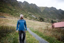 Organic Wool And Silk Longsleeve (Herre) -Osprey || Icebreaker || Patagonia Butikk 19 1a69a0c5c4 longsleeve organic wool and silk northern playground22 full