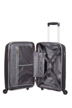 American Tourister Bon Air Spinner S Trillekoffert (carry-on) 16 American Tourister Bon Air Spinner S Trillekoffert (carry-on) -Osprey || Icebreaker || Patagonia Butikk 59422 1041 SPINNER S STRICT INTERIOR