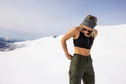 Zipbra Front (Dame) -Osprey || Icebreaker || Patagonia Butikk 70bd2a904f2c486c0e75cc488783926f51c861ca 3000x2001 jpg