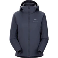 Arcteryx Atom Hoody Hettejakke (Dame) 11 Arcteryx Atom Hoody Hettejakke (Dame) -Osprey || Icebreaker || Patagonia Butikk Arcteryx Atom Hoody Dame Black Sapphire