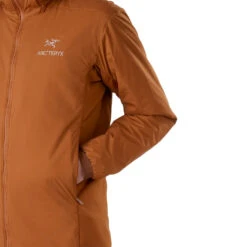 Arcteryx Atom LT Hoody Hettejakke (Herre) -Osprey || Icebreaker || Patagonia Butikk Arcteryx Atom LT Hoody Hettejakke Herre modell front