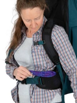 Osprey Fairview 70 Backpackersekk (Dame) -Osprey || Icebreaker || Patagonia Butikk Fairview 70L F22 Detail2 NightJungleBlue web