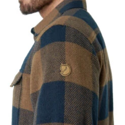 Canada Flanellskjorte (Herre) 16 Canada Flanellskjorte (Herre) -Osprey || Icebreaker || Patagonia Butikk Fjellreven Canada Flanellskjorte Herre modell profil