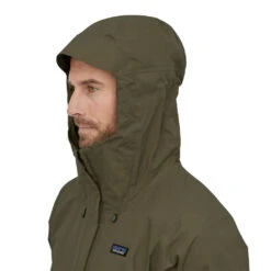 Patagonia Torrentshell 3L Jacket Regnjakke (Herre) -Osprey || Icebreaker || Patagonia Butikk Patagonia Torrentshell 3L Jacket Regnjakke Herre modell hette profil