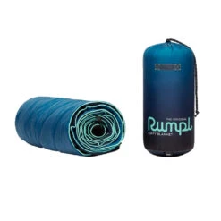 Rumpl The Original Puffy Blanket Turpledd (Ocean Fade) 7 Rumpl The Original Puffy Blanket Turpledd (Ocean Fade) -Osprey || Icebreaker || Patagonia Butikk Rumpl The Original Puffy Blanket Turpledd Ocean Fade pakket