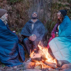 Rumpl The Original Puffy Blanket Turpledd (Ocean Fade) 9 Rumpl The Original Puffy Blanket Turpledd (Ocean Fade) -Osprey || Icebreaker || Patagonia Butikk Rumpl The Original Puffy Blanket Turpledd baalkos 3e7107f4 fe54 4373 ab09 63f8c02c068b