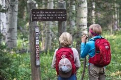 Osprey Talon 11 Jr Tursekk Gutt 18 Osprey Talon 11 Jr Tursekk Gutt -Osprey || Icebreaker || Patagonia Butikk TalonJr S21 Holz Telluride 2376 web c7be3d24 1757 4bd6 9d4f 20ebab032b30