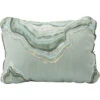 Thermarest Compressible Pillow Cinch Turpute -Osprey || Icebreaker || Patagonia Butikk Thermarest Compressible Pillow Cinch Topo Waves