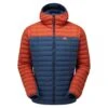 Mountain Equipment Particle Hooded Jacket Herre -Osprey || Icebreaker || Patagonia Butikk WEB Image Particle Hooded Mens Jacket Dusk Red Roc particle collection 003 622444368 plid 532334