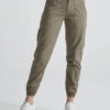Live Free High Rise Jogger (Dame) 1 Live Free High Rise Jogger (Dame) -Osprey || Icebreaker || Patagonia Butikk WJTS1200 LIVE LITE HIGH RISE JOGGER SLIM JOGGER FATIGUES FT 1 jpg