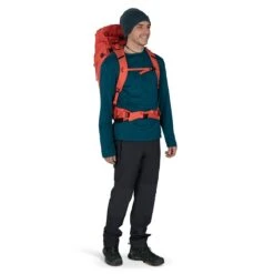 Osprey Mutant 38 Klatresekk -Osprey || Icebreaker || Patagonia Butikk mutant38 f22 onbody1 marsorange.jpg 2
