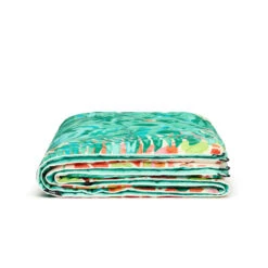 Rumpl The Original Puffy Blanket Turpledd (Moroccan Palm) -Osprey || Icebreaker || Patagonia Butikk rumpl printed original 1 person original puffy blanket moroccan palm tppb mp1 1 28857734758472 jpg