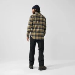 Singi Heavy Flanellskjorte (Herre) -Osprey || Icebreaker || Patagonia Butikk singi heavy flannel shirt m 81373 227 d model fjr